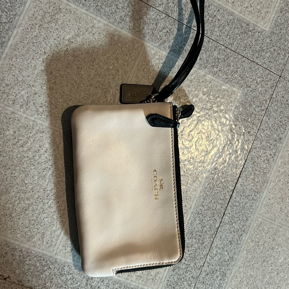 Coach double zip wristlet